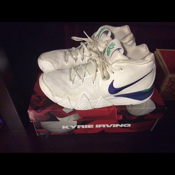 kyrie 4 seahawks